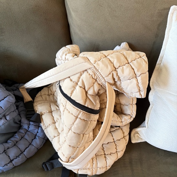 Hot FP backpacks puffer 2 together - Picture 2 of 3